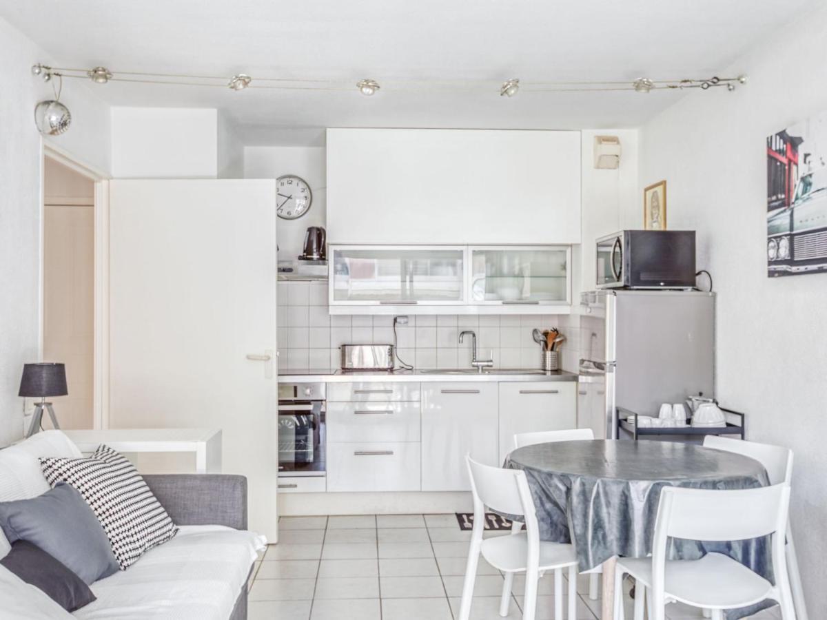 Apartment Le Cesaree-5 By Interhome Frejus Luaran gambar