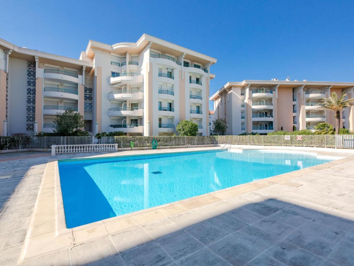 Apartment Le Cesaree-5 By Interhome Frejus Luaran gambar