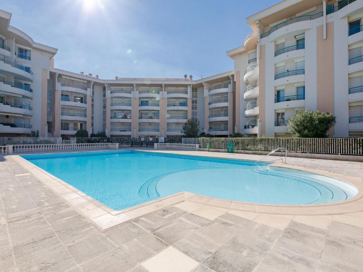 Apartment Le Cesaree-5 By Interhome Frejus Luaran gambar